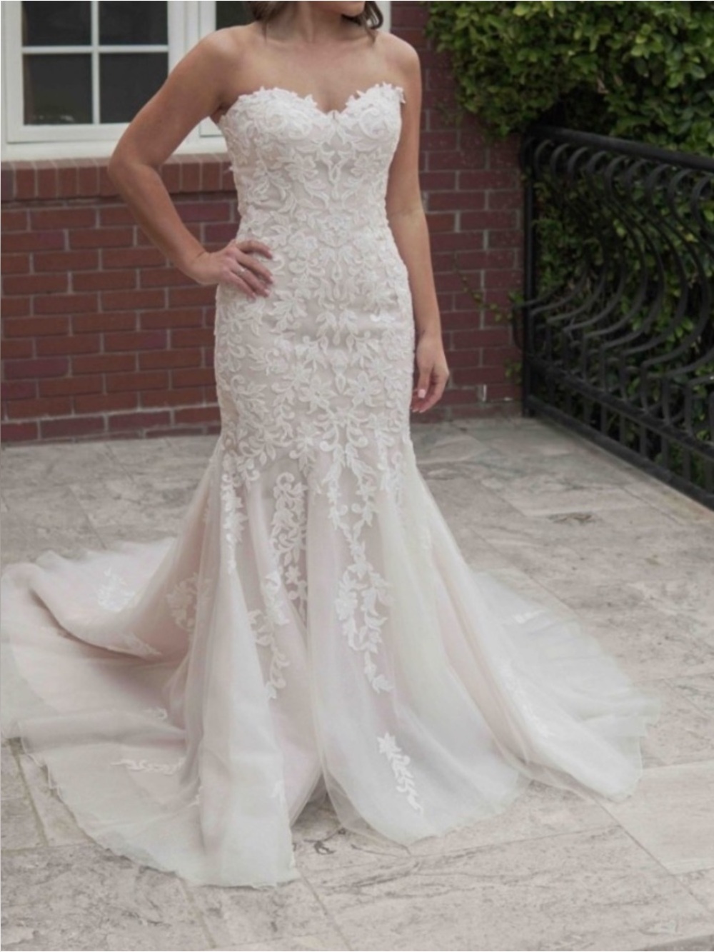NWT Bridal Boutique Laurie Lace Mermaid Wedding Dress Size 4 Corset Back